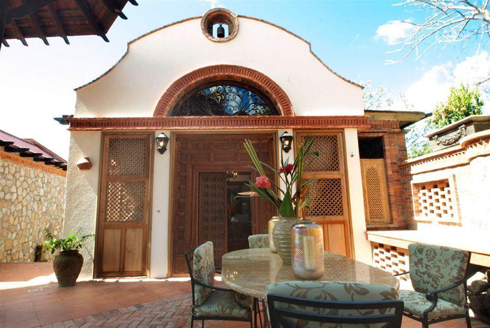 Caille Blanc Villa & Hotel (Adults Only) Mamin Exterior photo